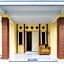 OYO 2371 Islami Family Residence