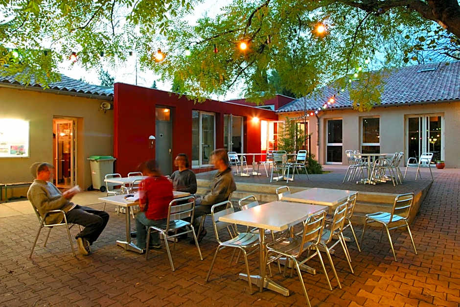 Auberge de Jeunesse HI Nîmes