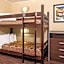 Best Western Plus Raffles Inn & Suites