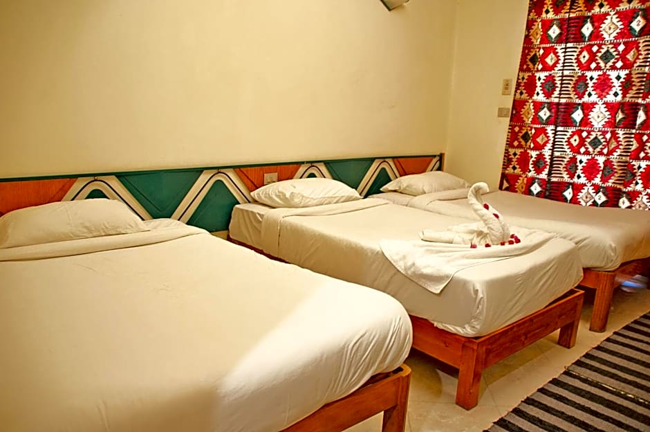 New Memnon Hotel