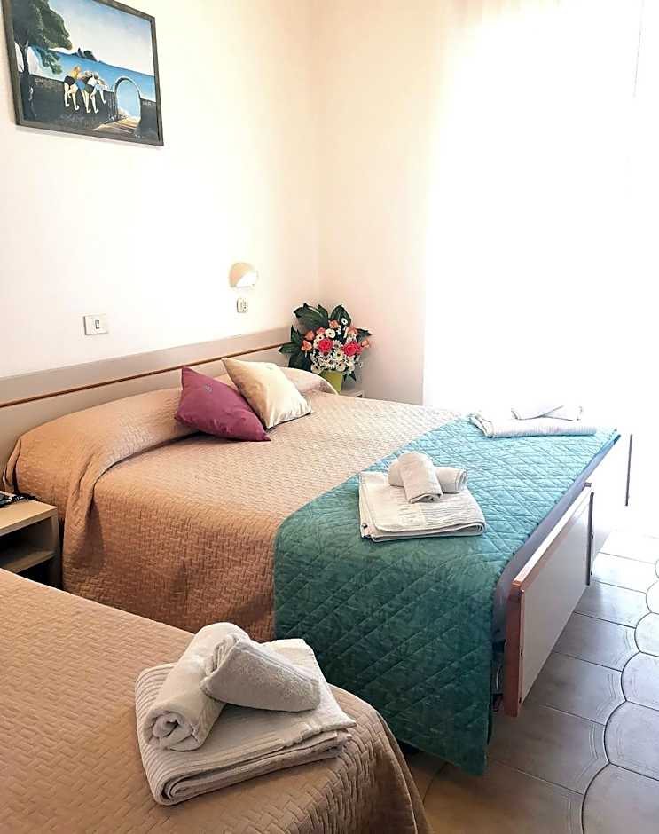 Hotel Alcazar