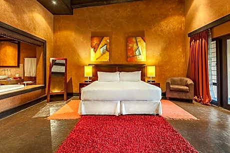Riverstone Lodge