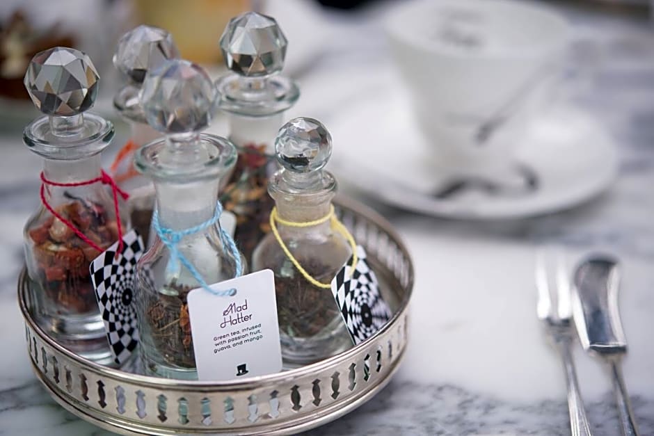 Sanderson London