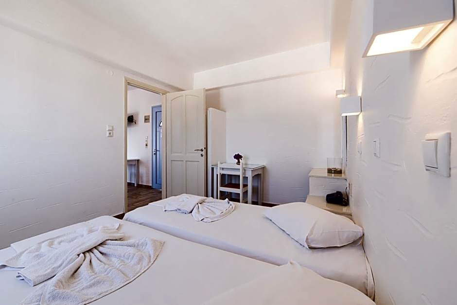 Stratos Apartments & Studios