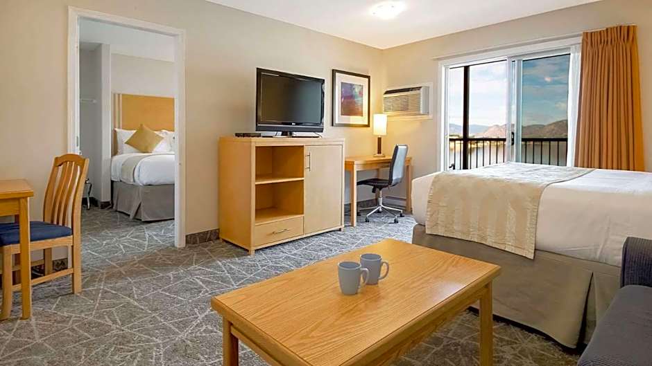 Coast Osoyoos Beach Hotel