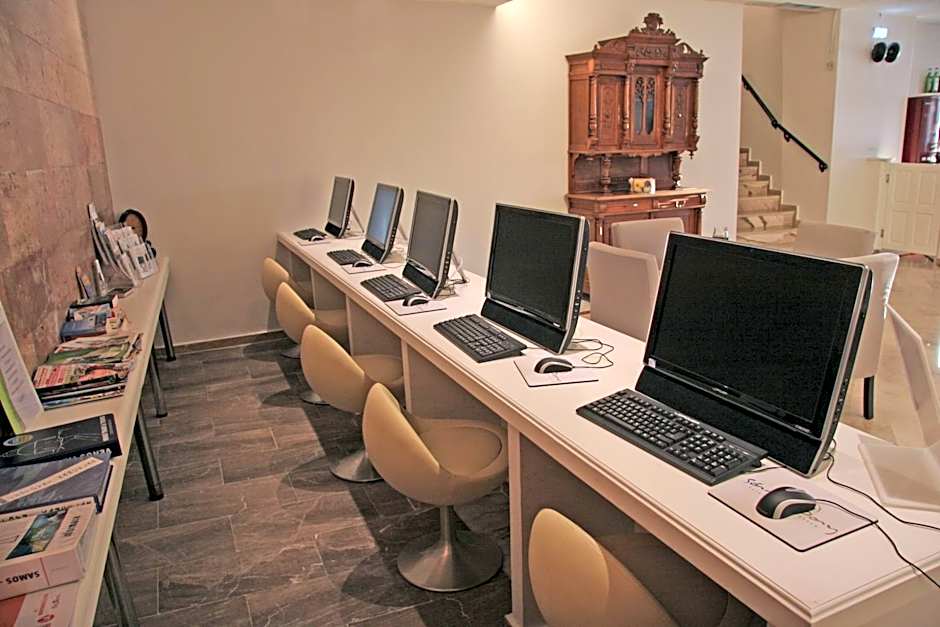 Samos Bay Hotel by Gagou Beach