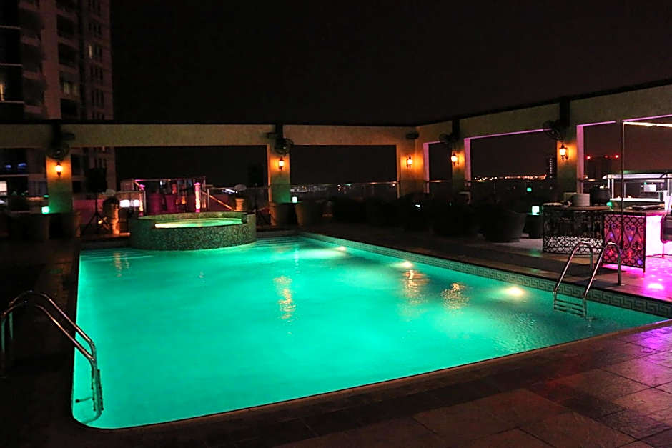 City Center Hotel