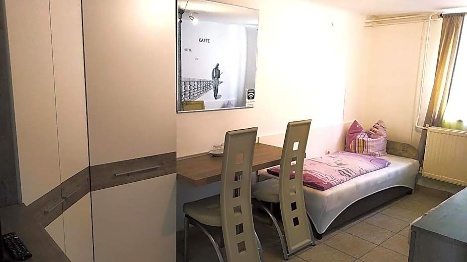 Hostel Maros