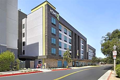 Home2 Suites by Hilton Riverside Downtown