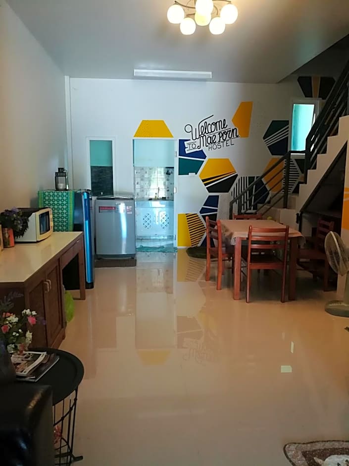 Mae Pon Hostel