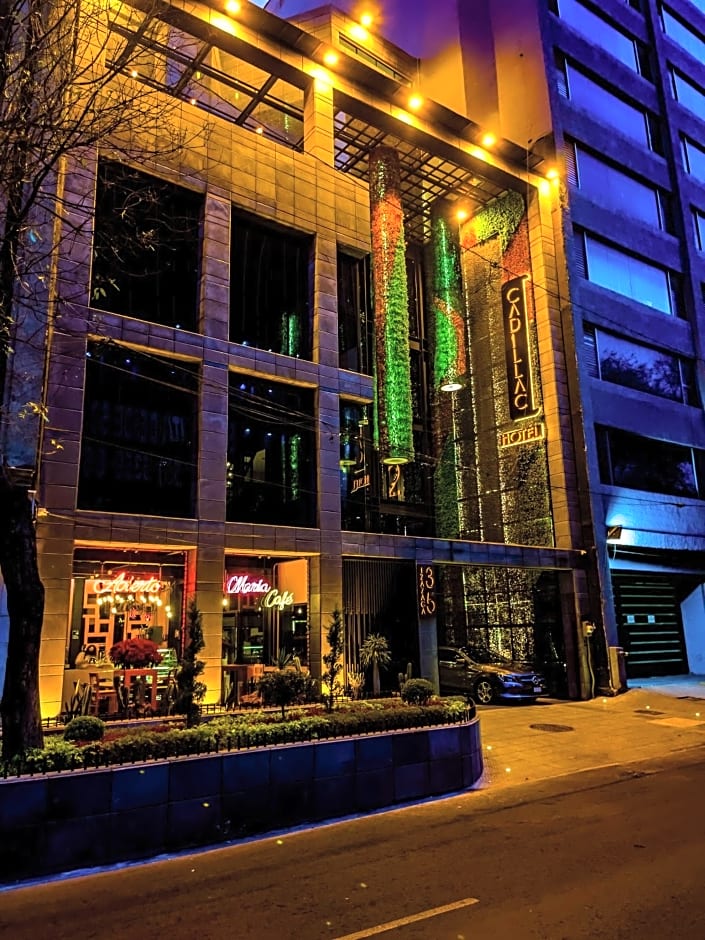 Cadillac Hotel Boutique
