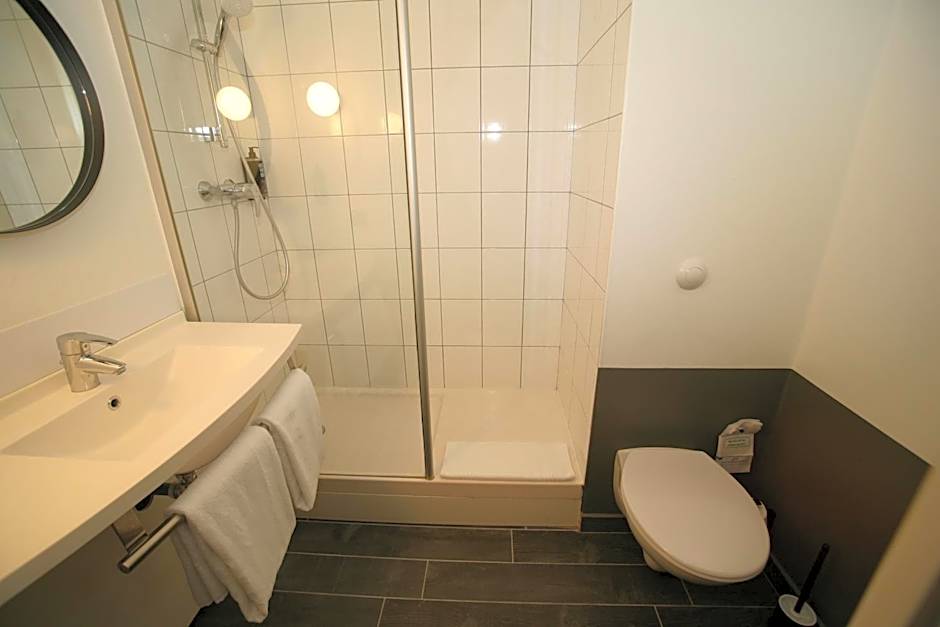 ibis Saint-Lô la Chevalerie