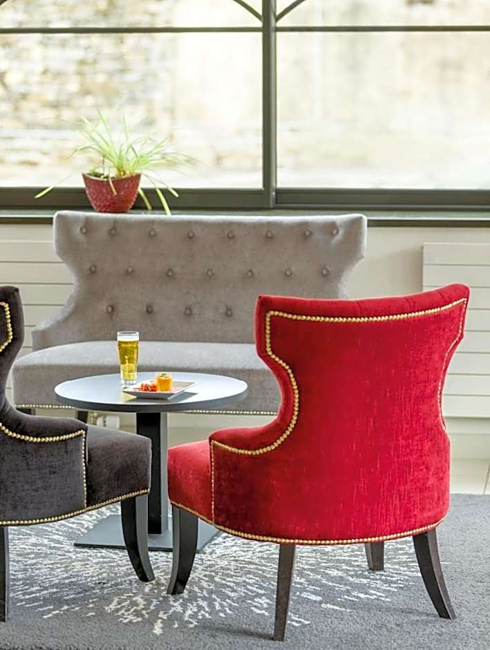 Hôtel Le Vouglans - Restaurant La Valouse