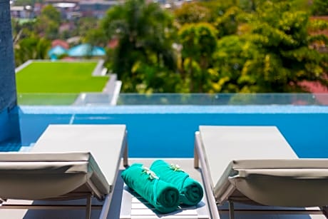 Baan Saint Tropez Villas Kata Beach