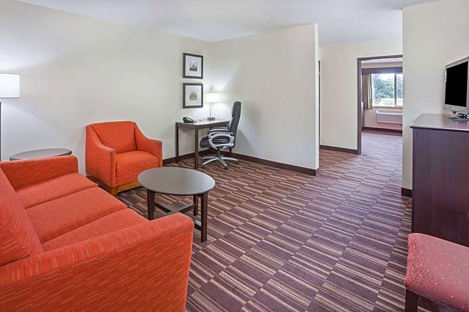 AmericInn by Wyndham Sartell