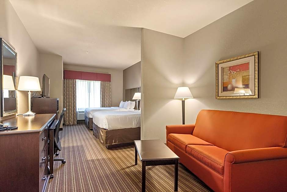 Portland Inn & Suites