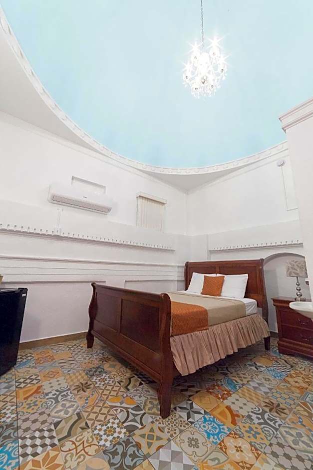 Hotel Colonial