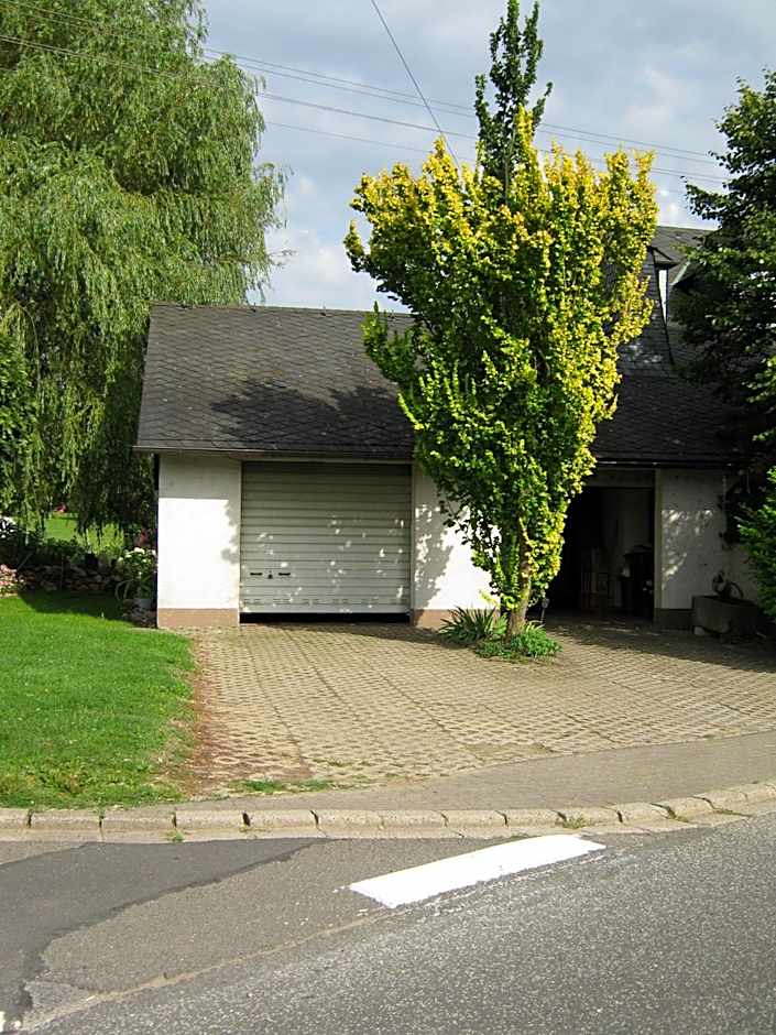 Stierstall-Suite Pension Wahlenau