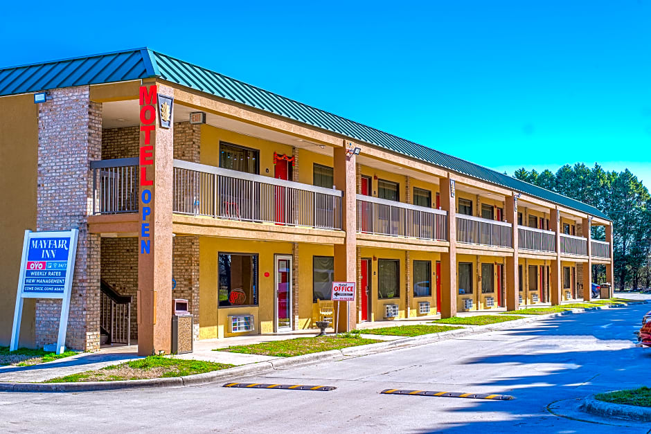 Mayfair Inn by OYO Williamston Hwy 64