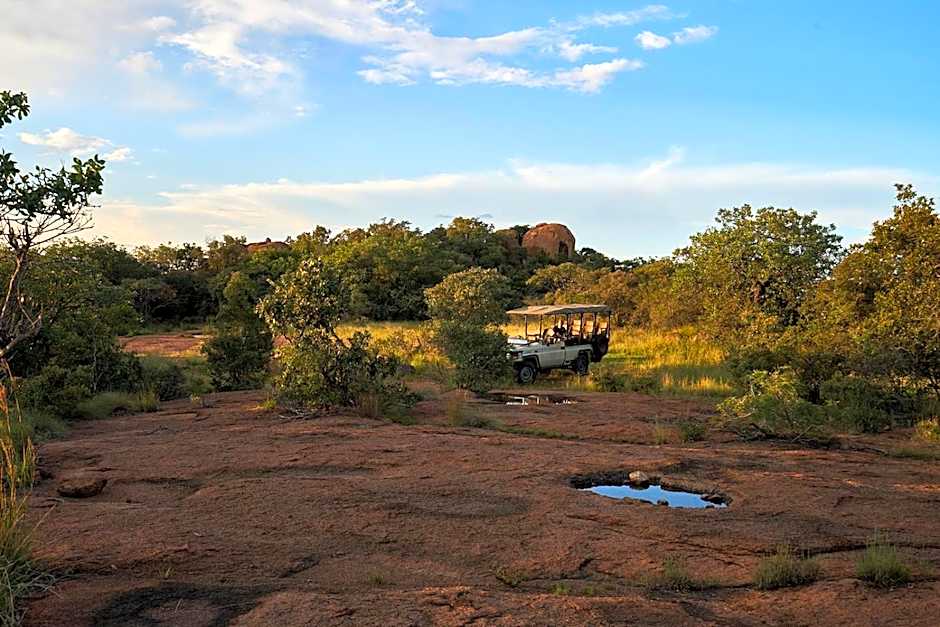 Sable Ranch Bush Lodge