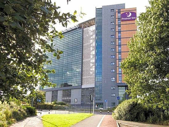 Premier Inn Sheffield City Centre (St Mary's Gate)