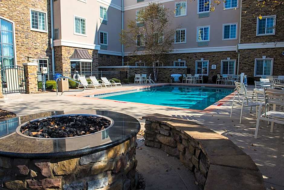 Staybridge Suites Columbus - Fort Benning By IHG