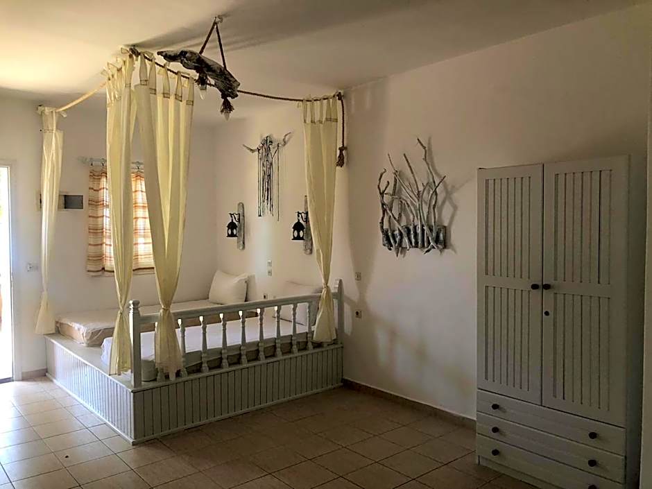 Karpathios Studios Pefkos