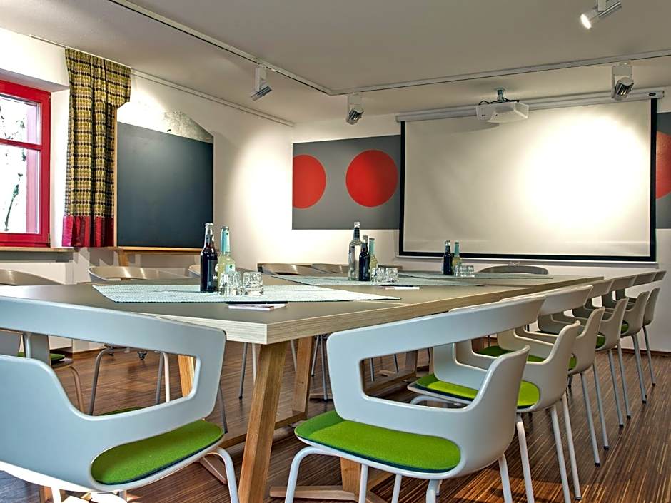 Avenon Privat-Hotel Am Steinberg