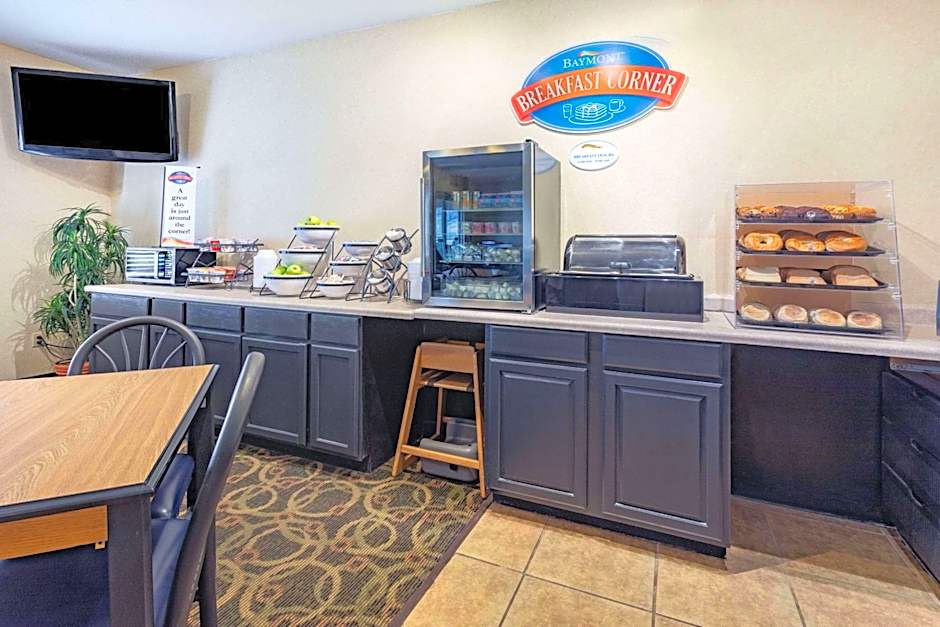 Baymont by Wyndham Casper East