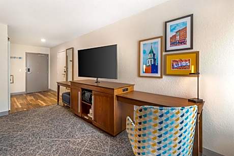 King Room - Mobility Access/Non-Smoking