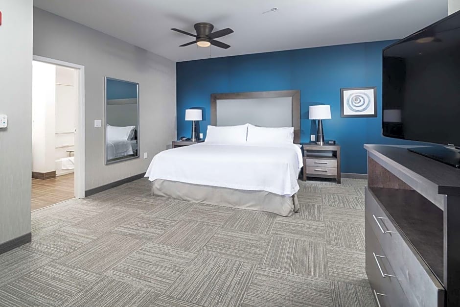 Homewood Suites by Hilton Tulsa/Catoosa, OK