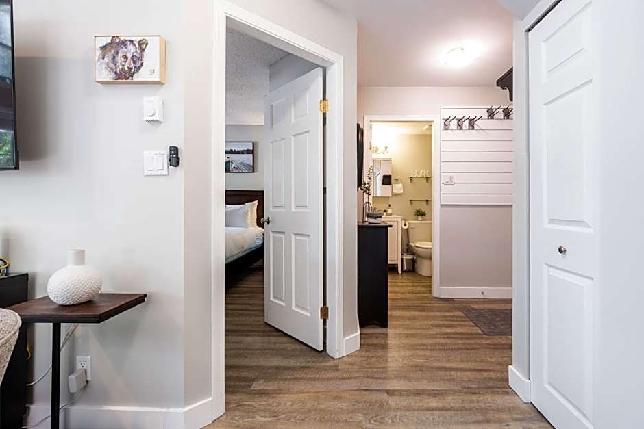 Powderview by Outpost Whistler