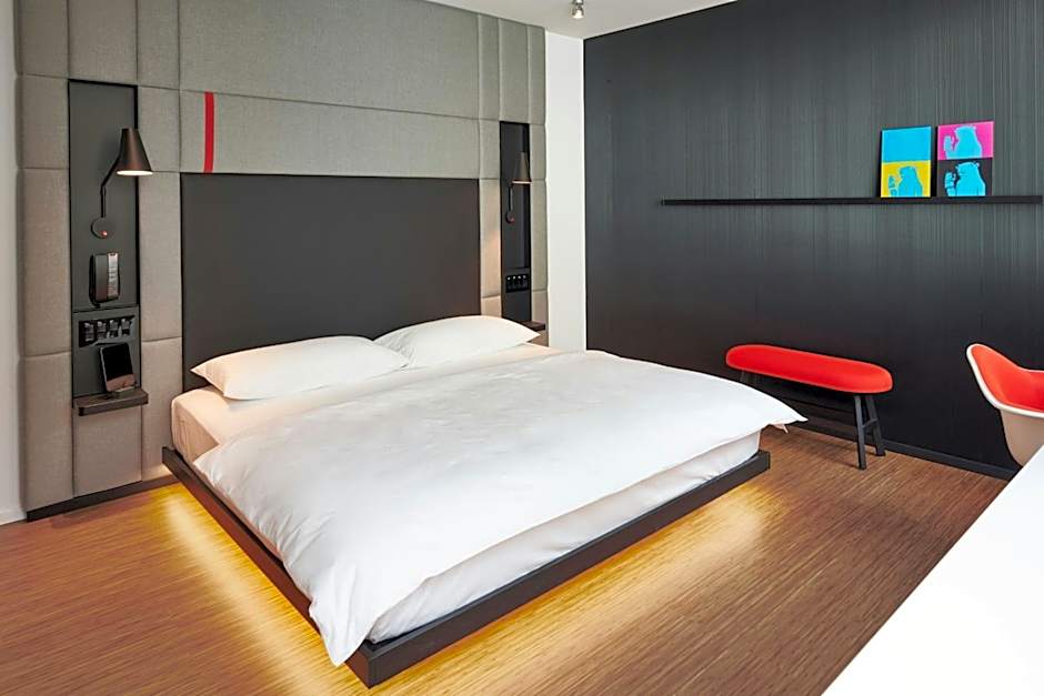 citizenM Chicago Downtown