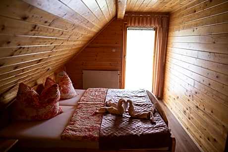 Apartment with Lake View