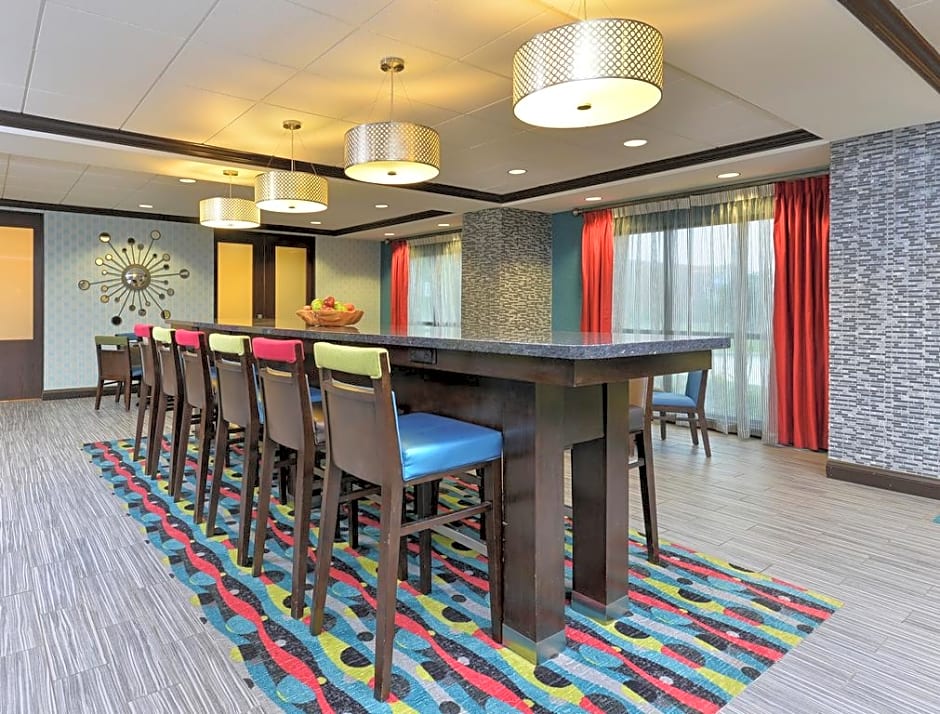 Hampton Inn Iowa City/University Area