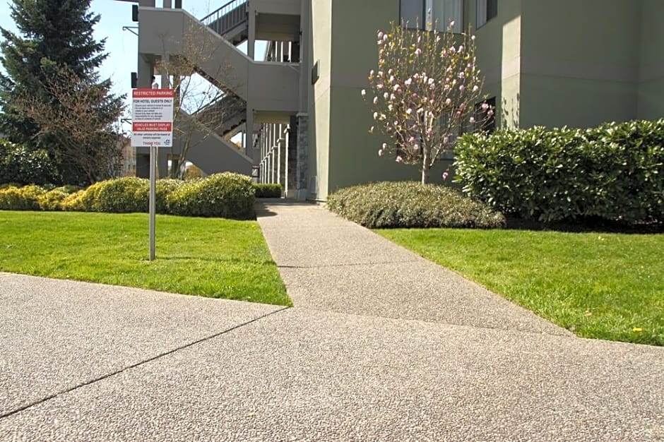 Accent Inns Burnaby