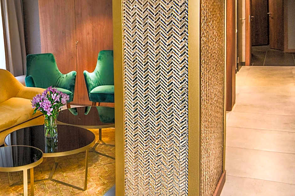 Platinum Palace Residence Boutique Hotel