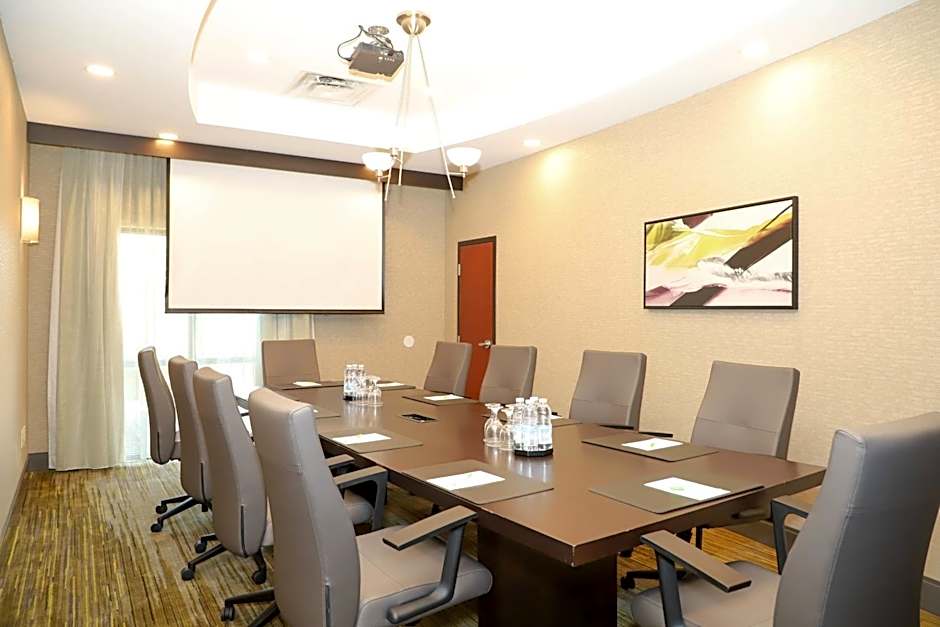 Courtyard by Marriott Toronto Brampton