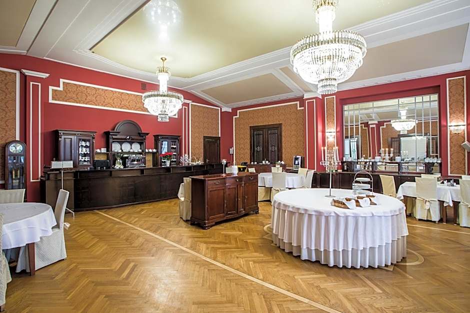 Polonia