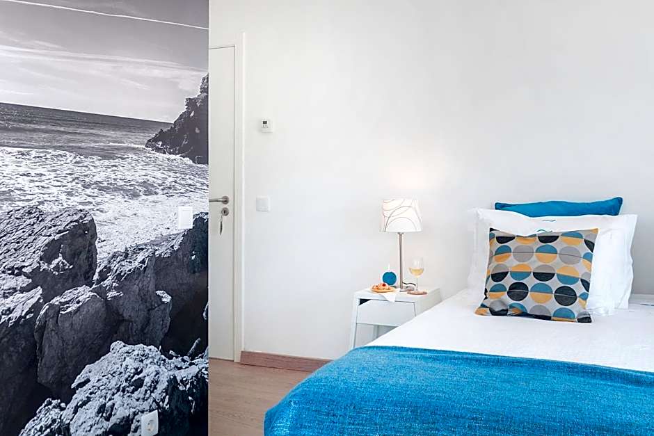 Beachouse - Surf, Bed & Breakfast