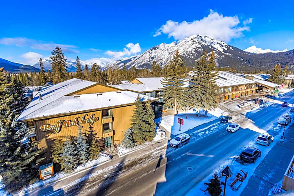 Banff Park Lodge
