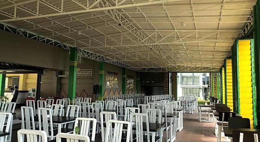 Grand Madani Hotel Syariah