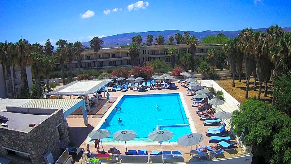 Cosmopolitan Hotel