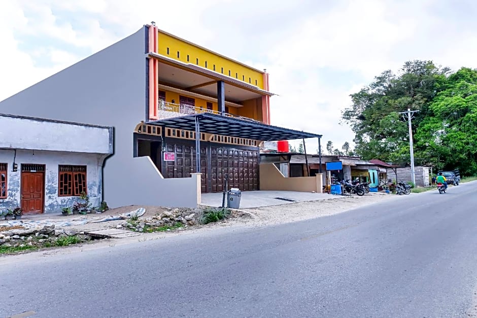 OYO 91223 Mutiara Guest House