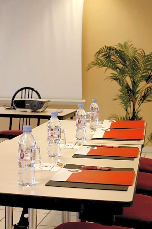 The Originals City, Hotel L'Acropole, Saint-Etienne Sud (Inter-Hotel)