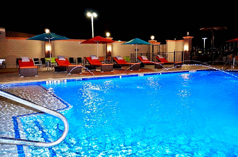 Lux Hotel & Spa