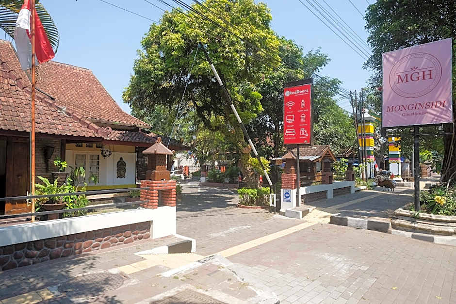 Monginsidi Guest House Syariah Malioboro Yogyakarta Mitra RedDoorz