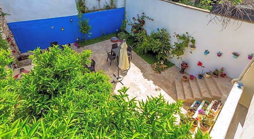 Old Town Boutique Hotel