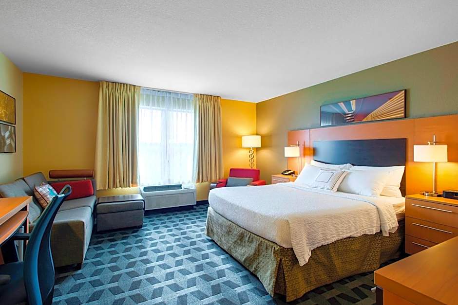 TownePlace Suites by Marriott Kansas City Overland Park