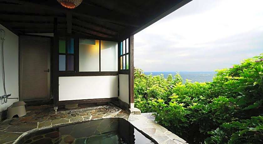 Gardenvilla Shirahama Resort Hotel